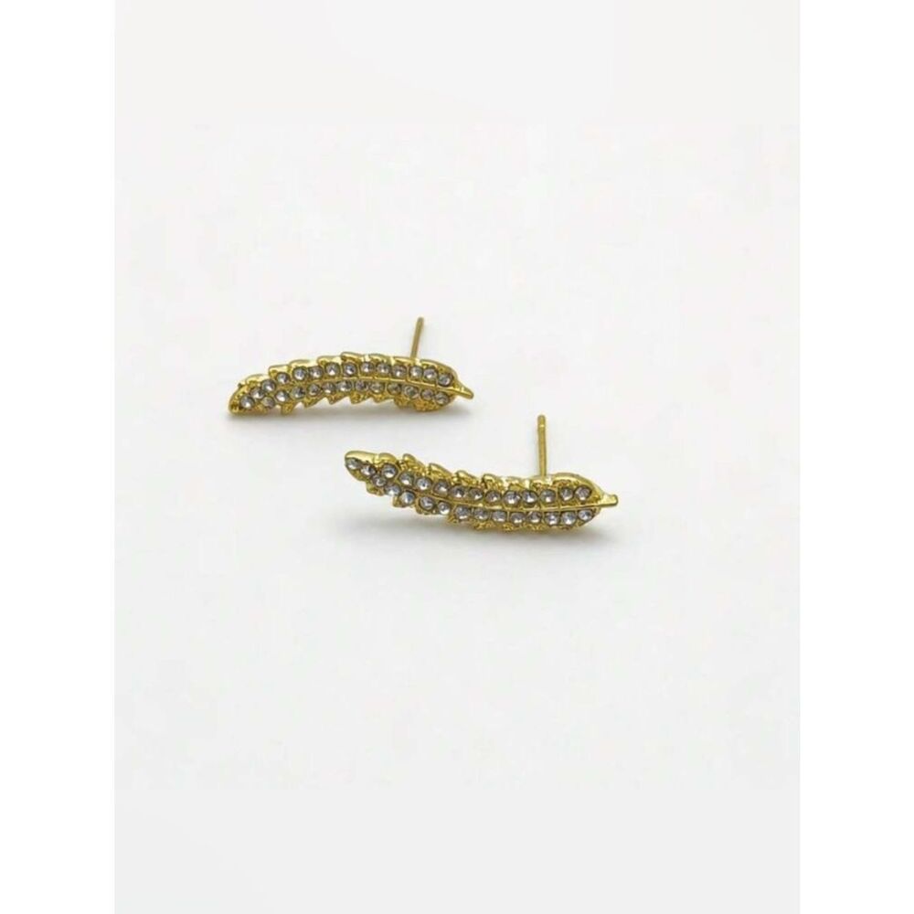 Feather stud earrings S1336